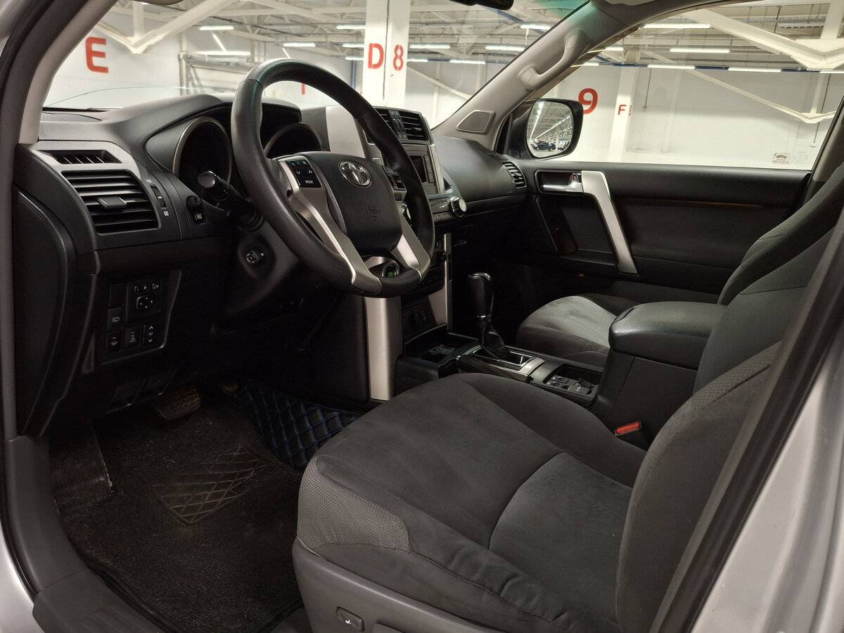 Toyota Land Cruiser Prado 150 Series, 2012 Фото №16