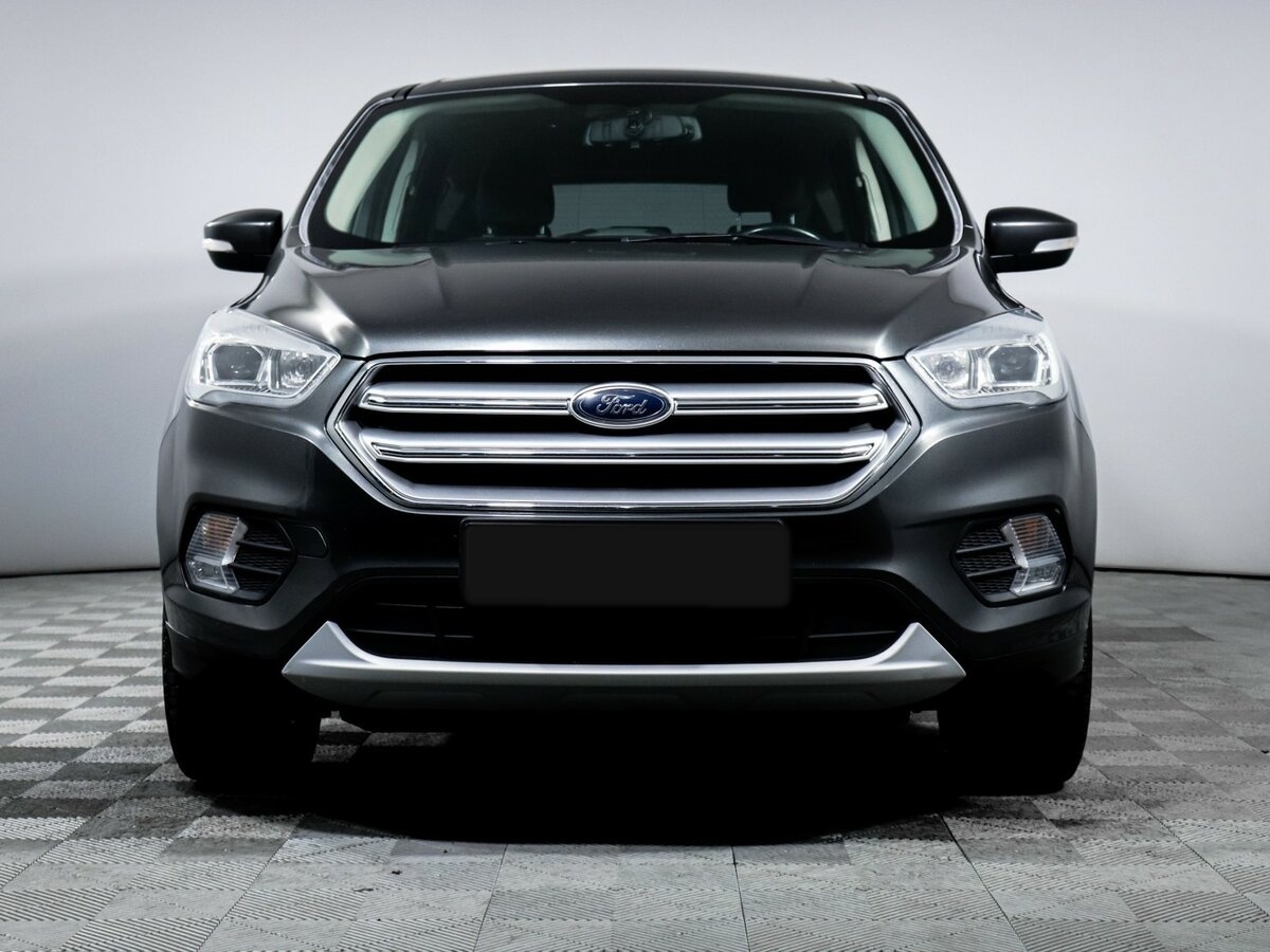 Ford Kuga II Рестайлинг, 2019 Фото №2