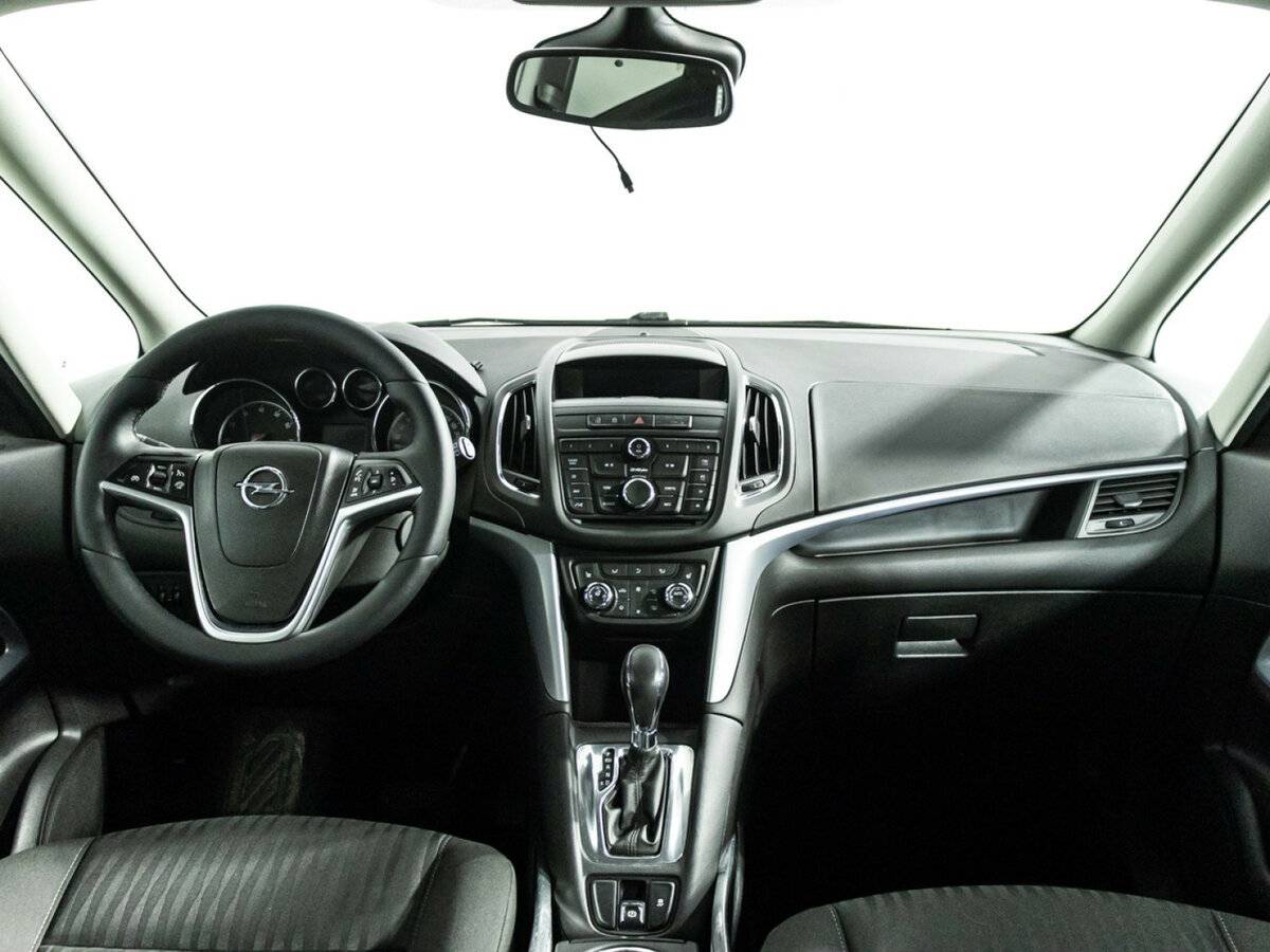 Opel Zafira C, 2013 Фото №13