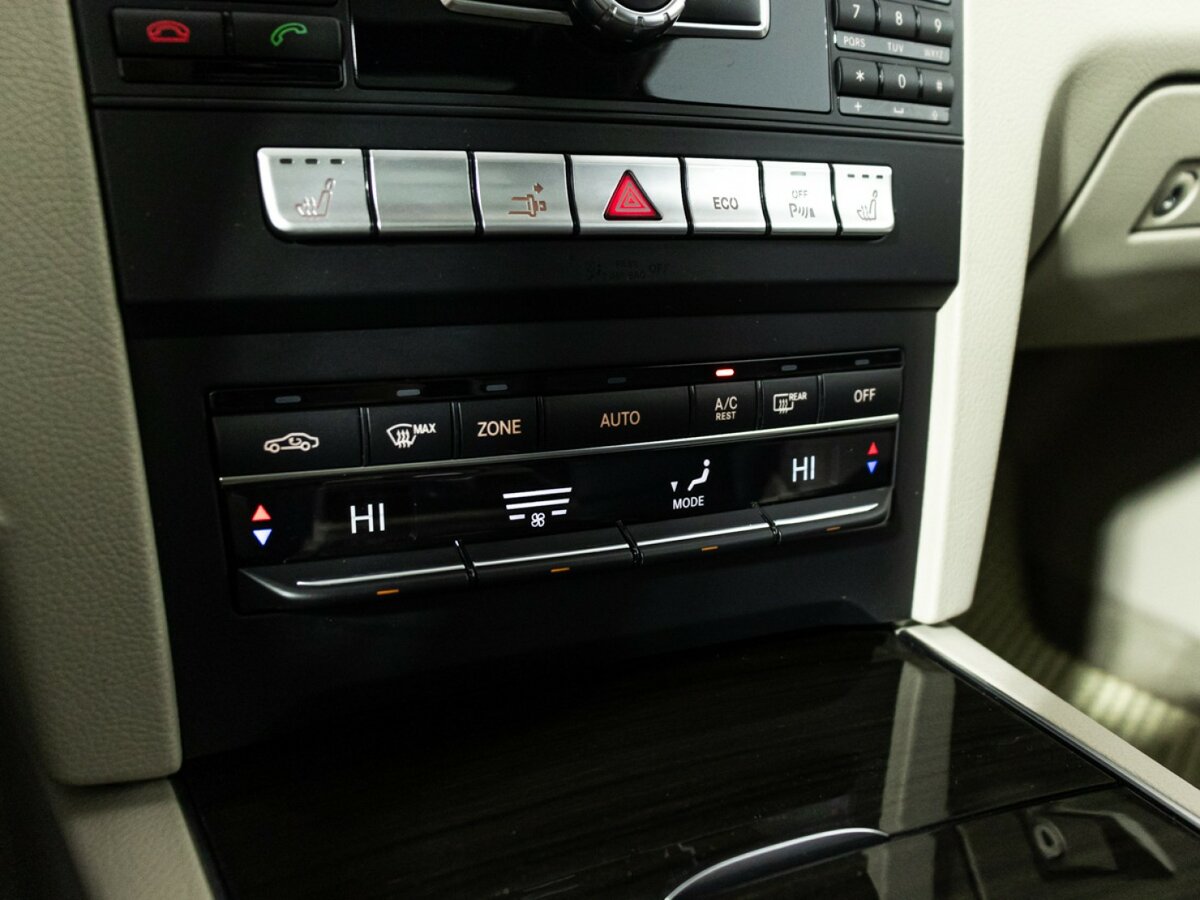 Mercedes-Benz E-Класс 250 IV (W212, S212, C207) Рестайлинг, 2014 Фото №15