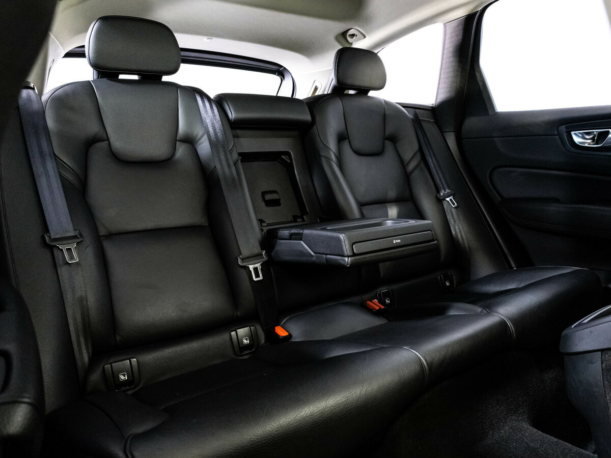 Volvo XC60 II, 2019 Фото №18