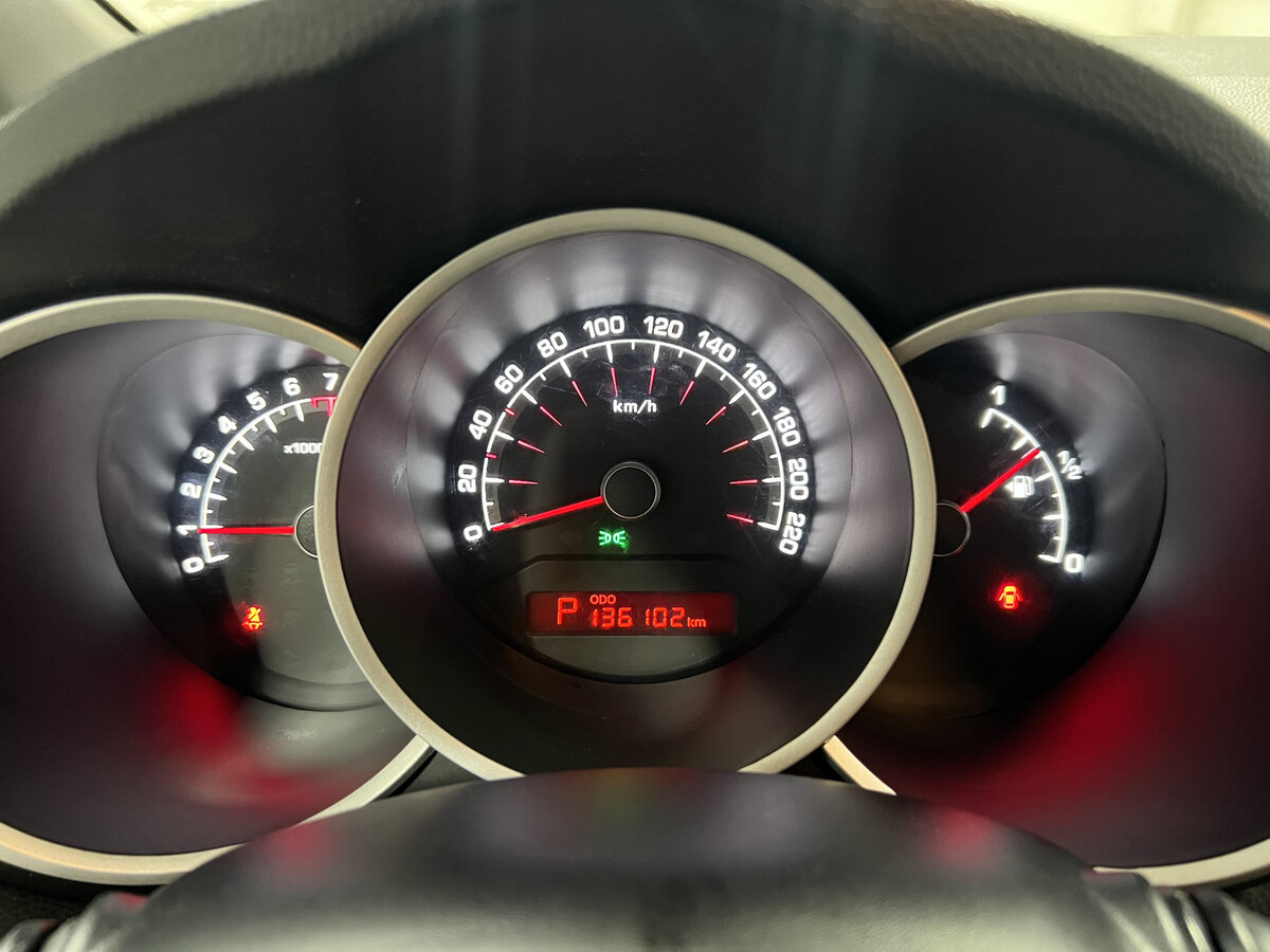 Kia Venga I, 2013 Фото №12