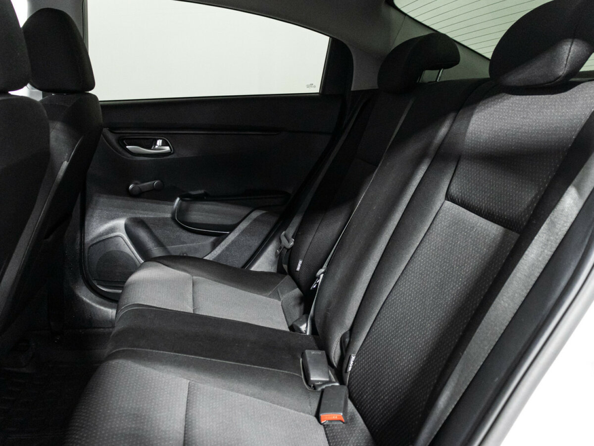 Kia Rio IV Рестайлинг, 2021 Фото №10