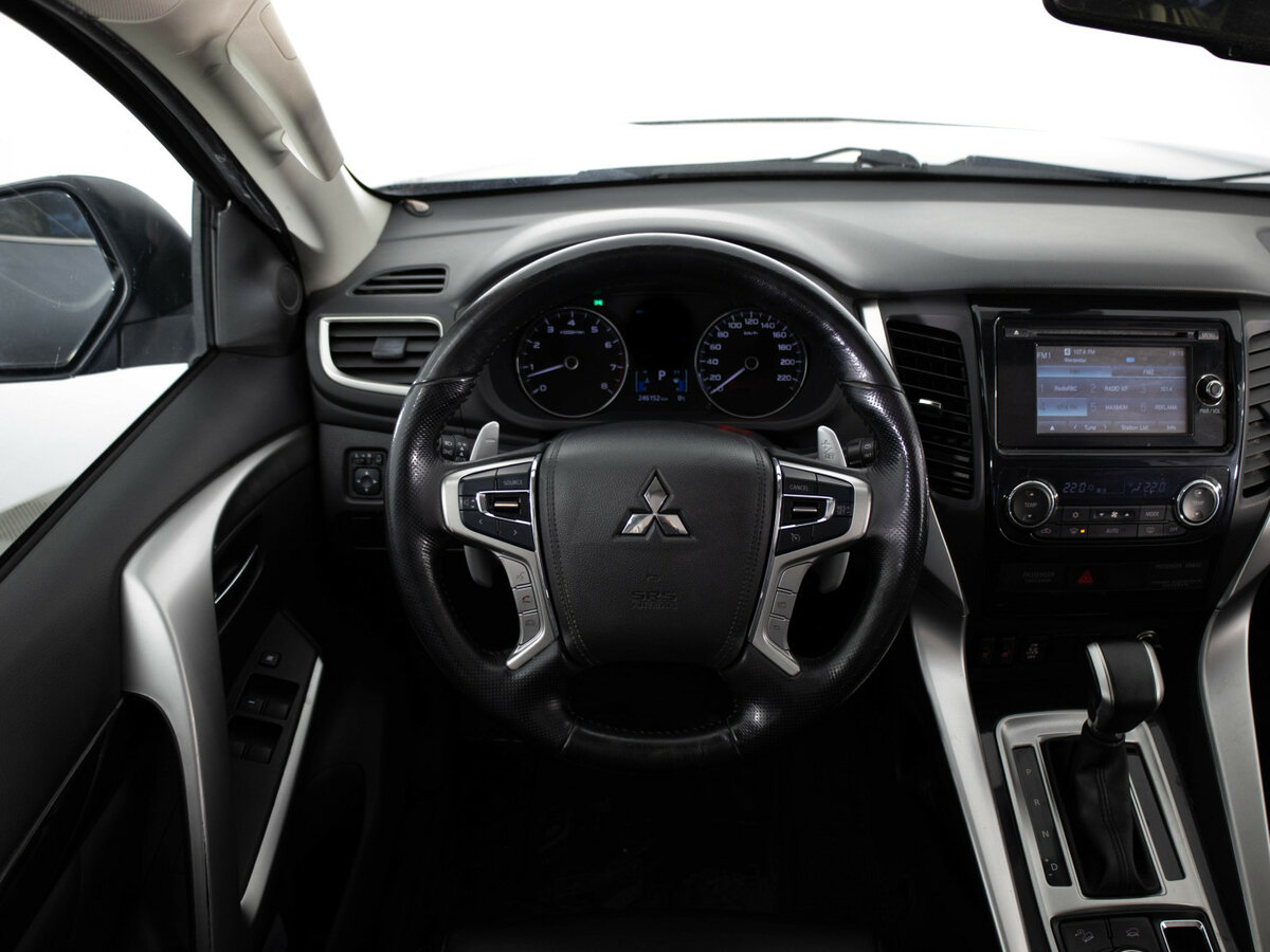 Mitsubishi Pajero Sport III, 2016 - 246 151 км. | Фото №6