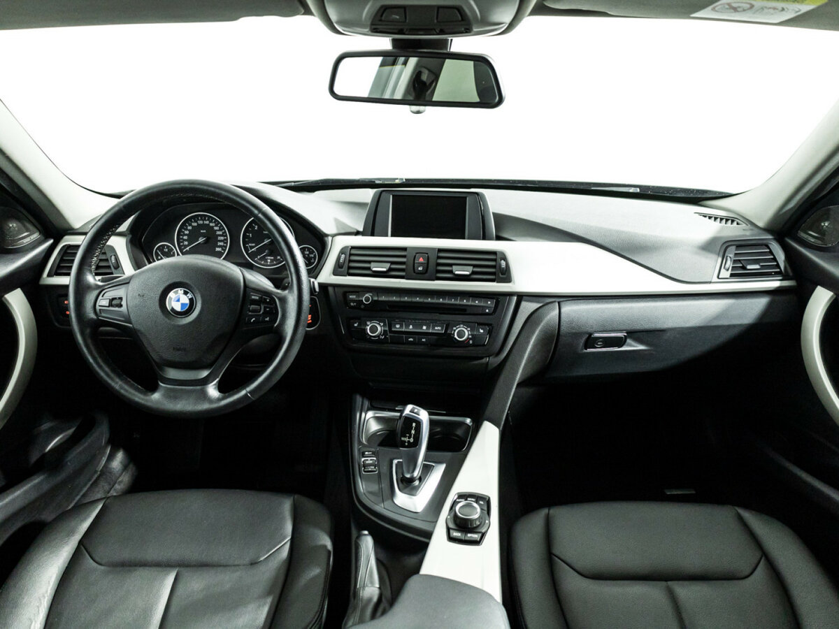BMW 3 серии 320i VI (F3x), 2015 Фото №13