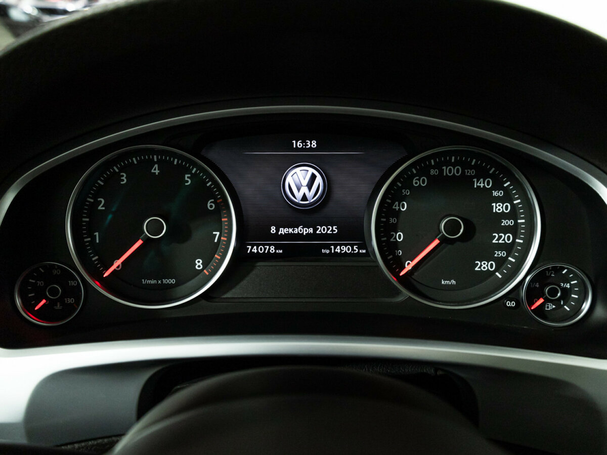 Volkswagen Touareg II, 2013 Фото №10