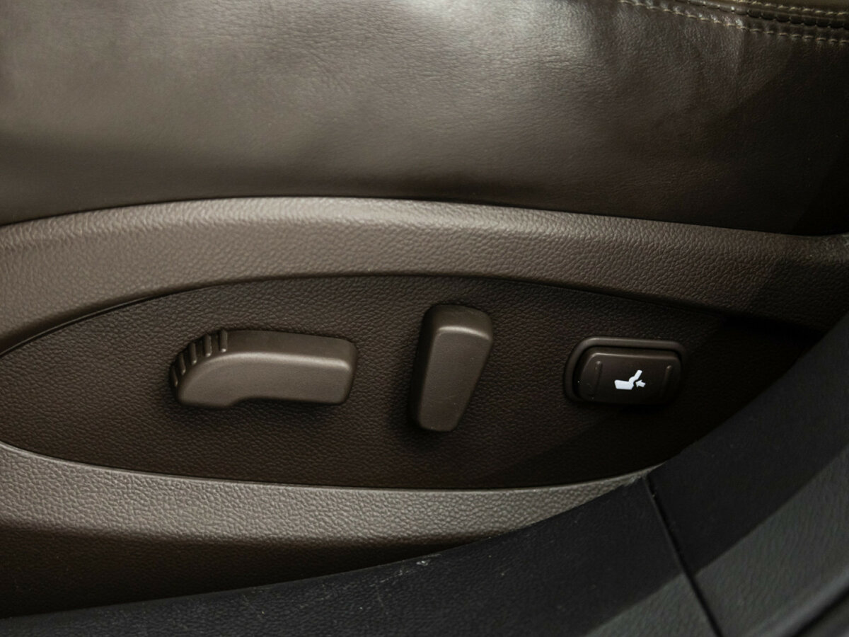 Infiniti FX37 II (S51) Рестайлинг, 2012 Фото №14