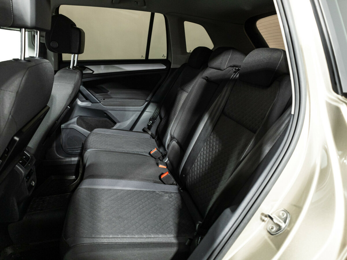 Volkswagen Tiguan II, 2017 - 76 658 км. | Фото №8