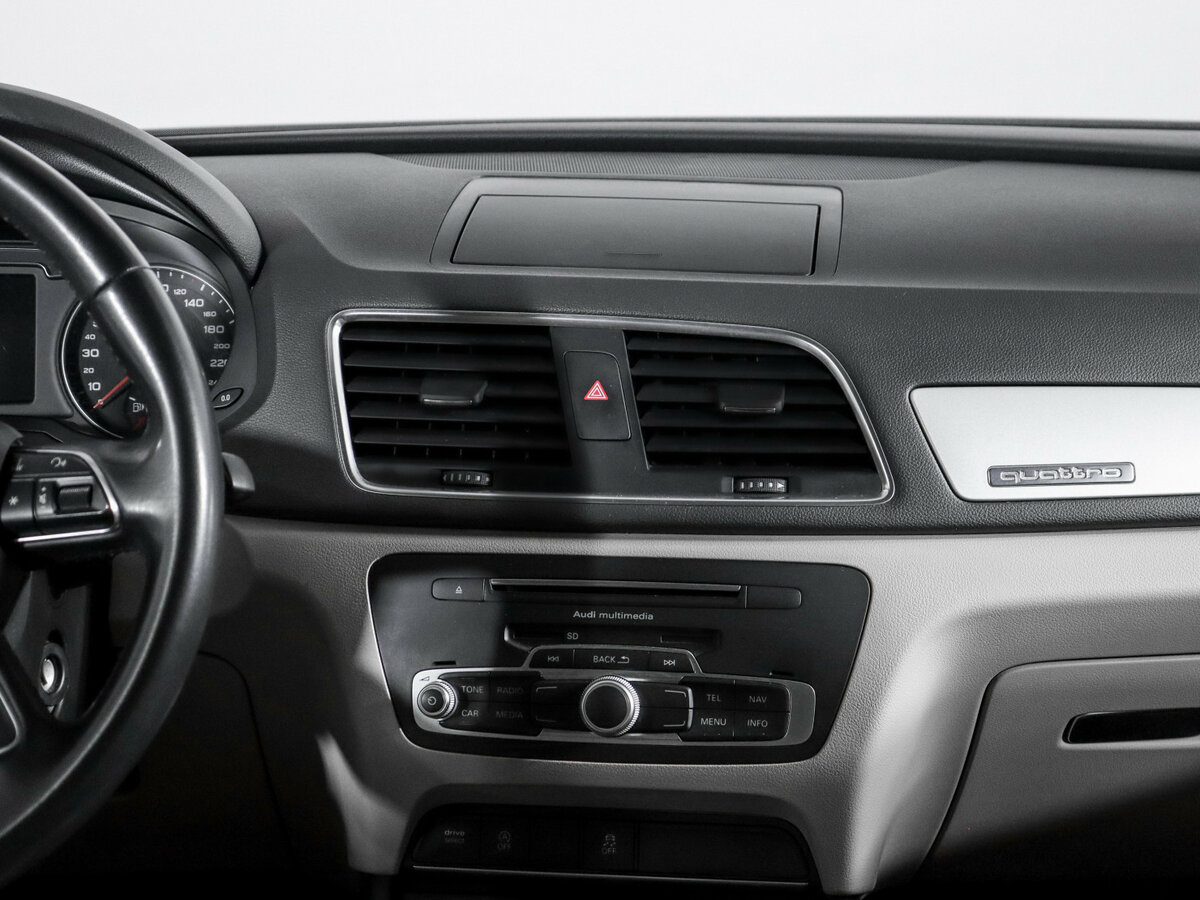 Audi Q3 I (8U) Рестайлинг, 2015 Фото №11