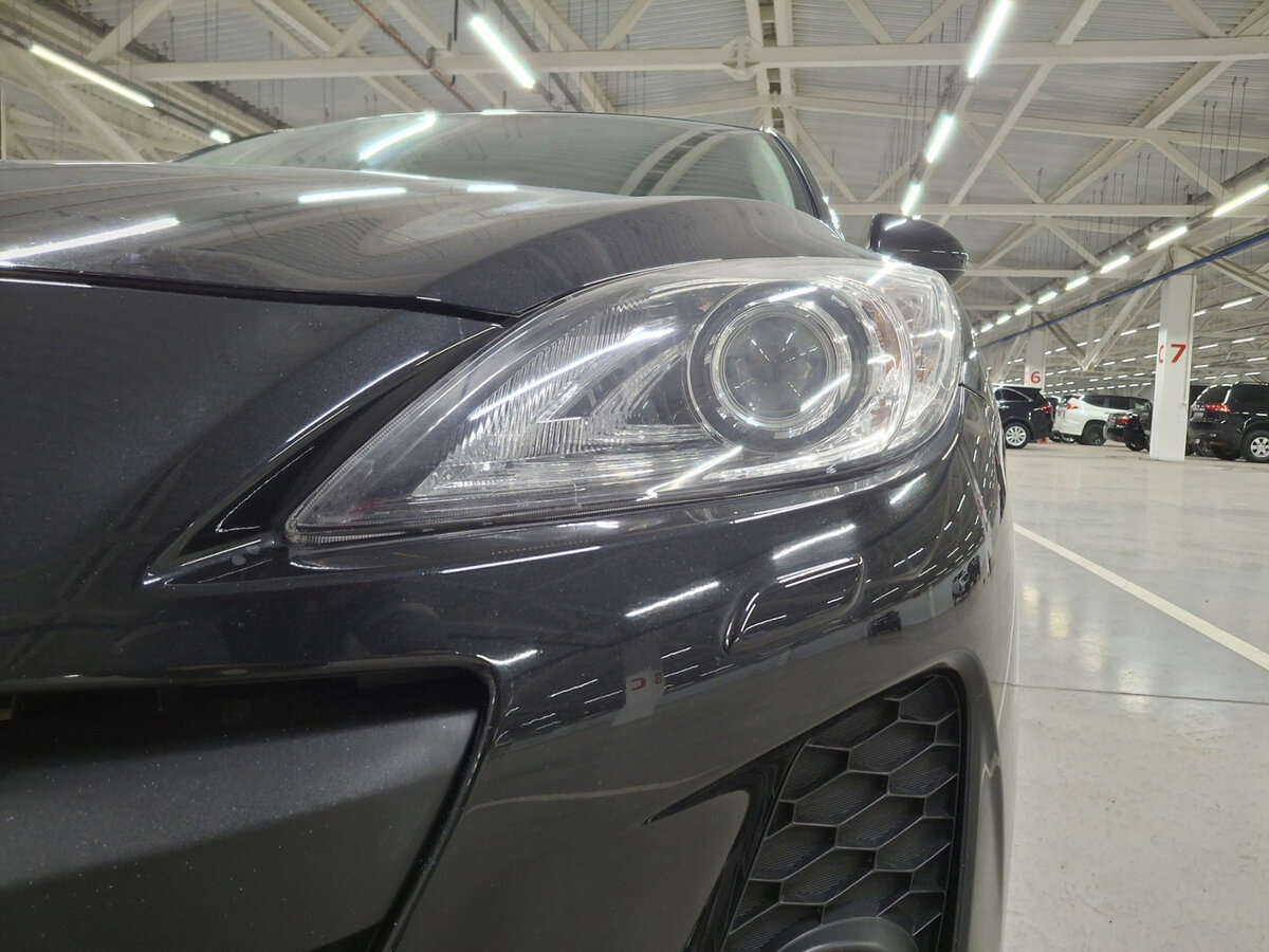 Mazda 3 II (BL) Рестайлинг, 2013 Фото №17