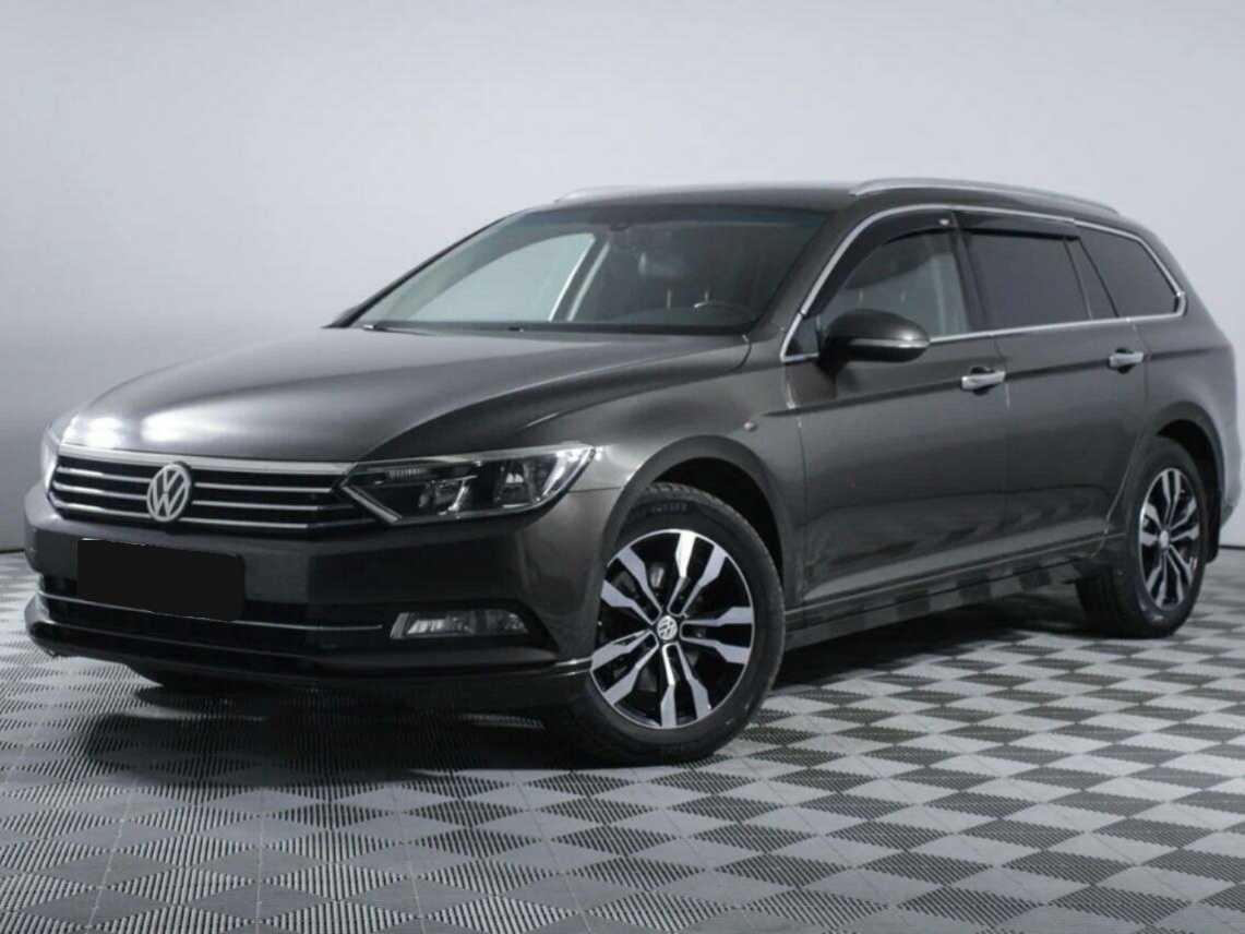 Volkswagen Passat DSG7, 2017 - 141 158 км. | Фото №1