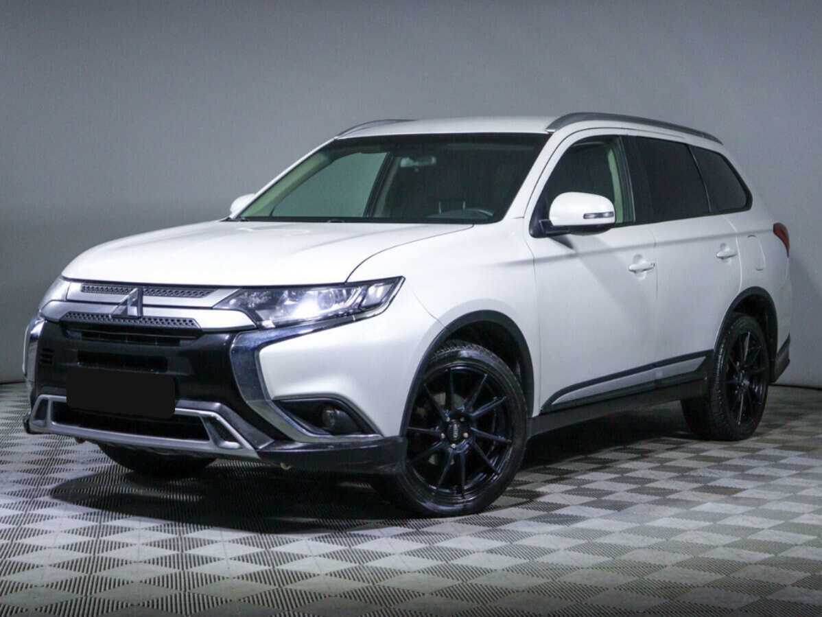 Mitsubishi Outlander, 2019 - 49 800 км. | Фото №1