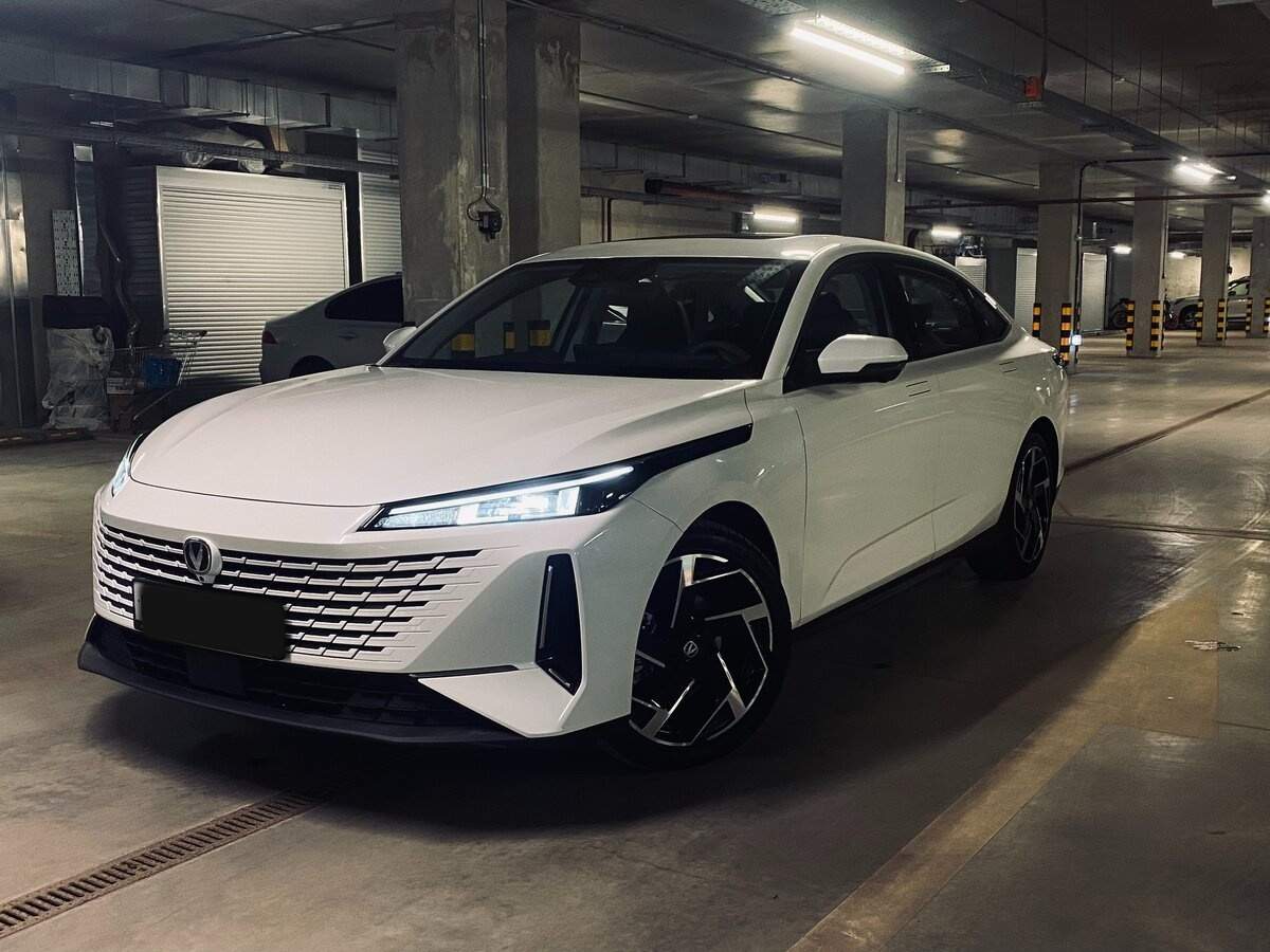 Changan Lamore, 2023 - 15 000 км. | Фото №1